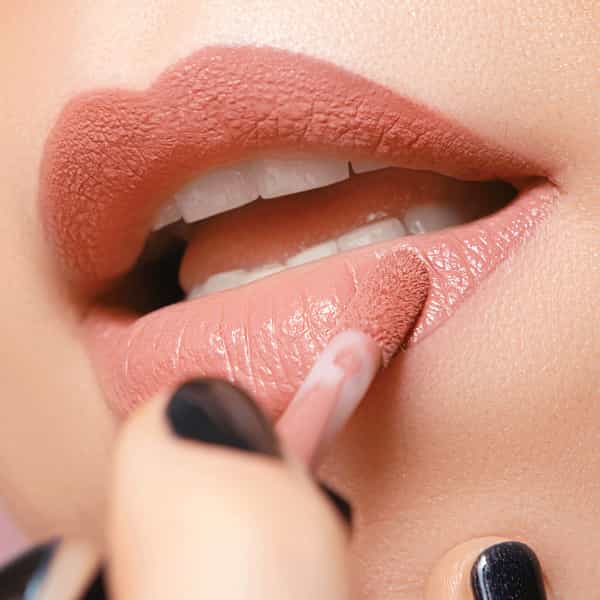 Myglamm Lit Liquid Matte Lipstick-Pie Hunt