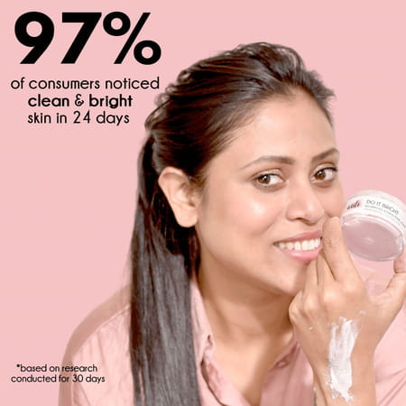 Auli Do It Bright Aha 5% Glycolic Acid And Rice Water Deep Purifying Oil Removing Face Scrub - 50gm