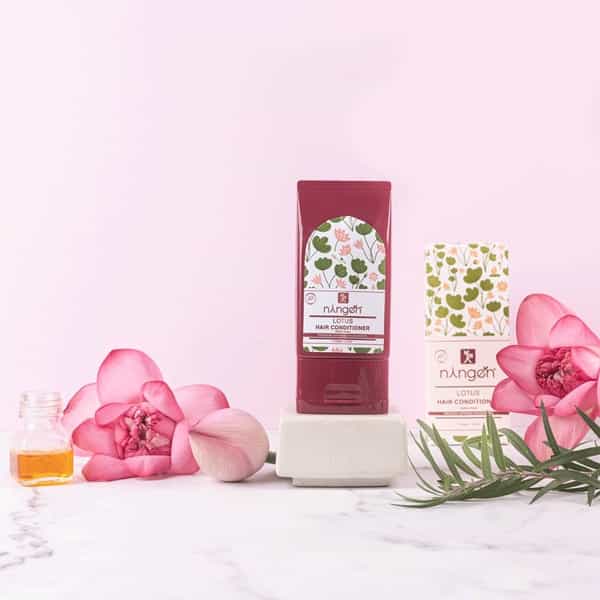 Ningen Lotus Hair Conditioner Enriched With Jojoba And Argan Extracts - 100G