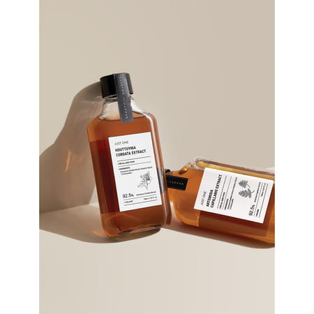 B.o.m Cosmetics Just One Houttuynia Cordata Extract - 150Ml