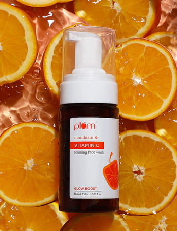 Plum Vitamin C Foaming Face Wash With Mandarin 110 Ml 110 Ml