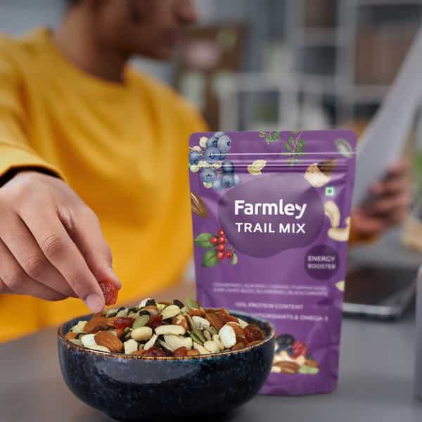Farmley Trail Mix Dry Fruits Nuts & Seeds 200 G