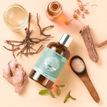 Nat Habit Balamool Sunthi Pure Baby Maahu | Winter Massage Oil | Bone & Muscular Development - 100ml