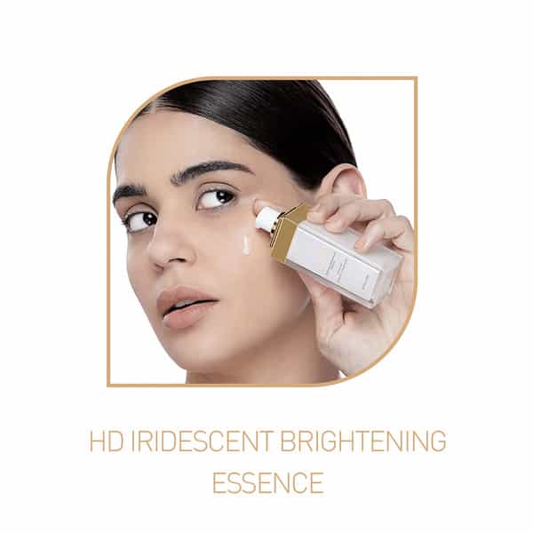 Myglamm Glow Iridescent Brightening Essence