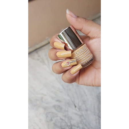 Debelle Nail Polish Combo | Glossy | - Roseate Gold & Light Nude - Natural Blush | 24 Ml | 8 Ml Each