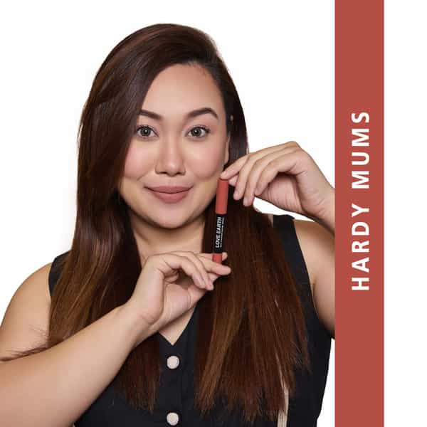Love Earth Lip Crayon Non-Transfer Lipstick 2.O And Sharpener - Pack Of 5