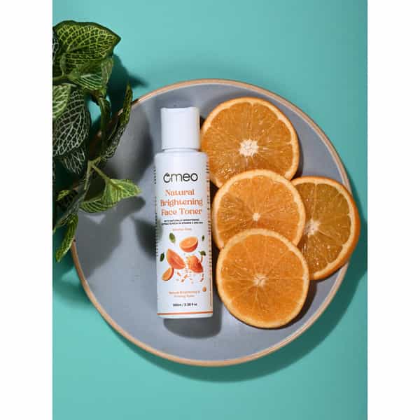 Omeo Natural Brightening Face Toner With Naturally Brightening Extracts (100Ml)