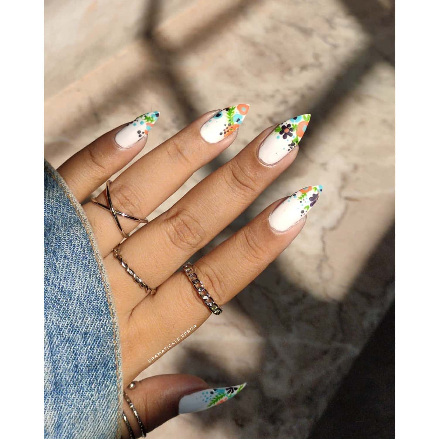 Buy DEBELLE GEL NAIL LACQUER VANILLA CROISSANT ONE COAT WHITE NAIL