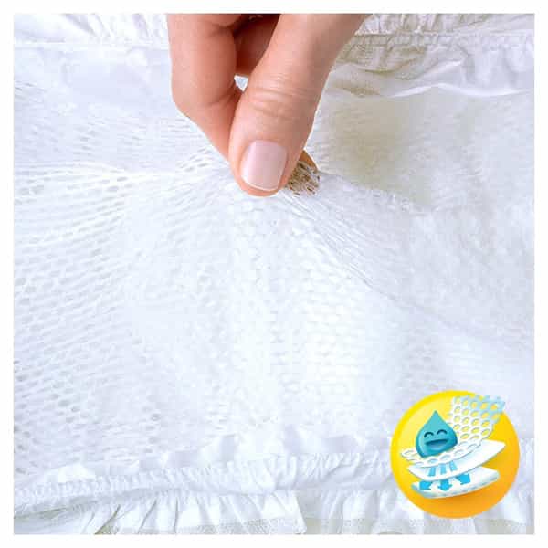 Pampers Baby Micro Diapers 0 Size 24 Pieces