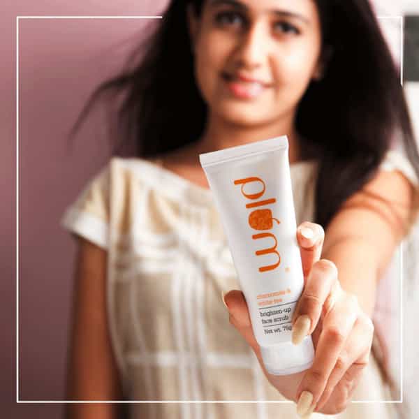 Plum Chamomile & White Tea Brighten-Up Face Scrub- 75 Ml