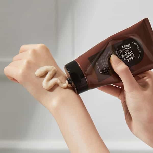 Skinfood Black Sugar Perfect Scrub Foam - Gentle And Effective Scrub - Creamy Foam - 180G