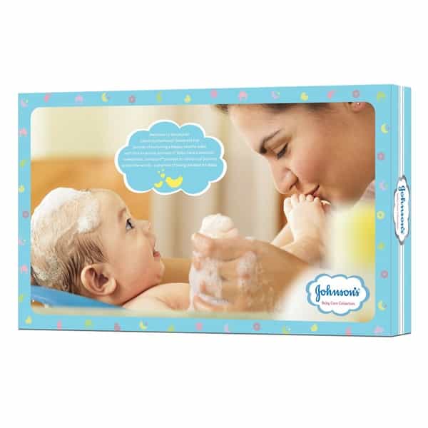 Johnson's Baby Care Collection Baby Gift Box With Organic Cotton Baby T-Shirt - 7 Gift Items