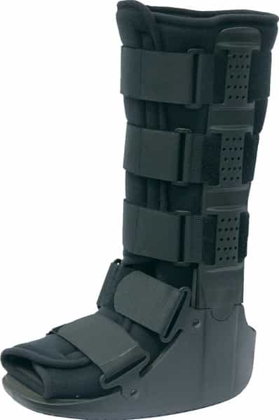 Tynor D-32 Walker Boot Size Large