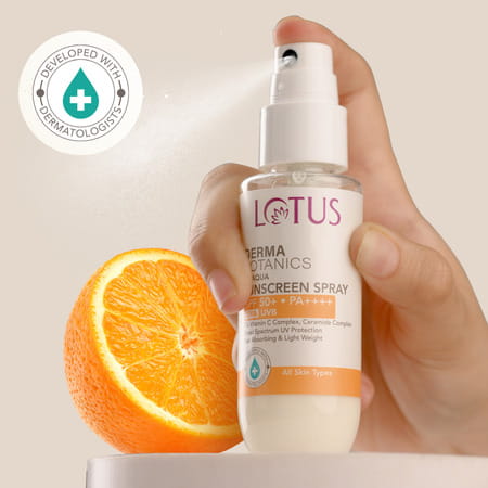Lotus Dermabotanics 3% Vit C Complex + Ceramide Complex Uv Aqua Sunscreen Spray Spf 50 & Pa++++ 50ml