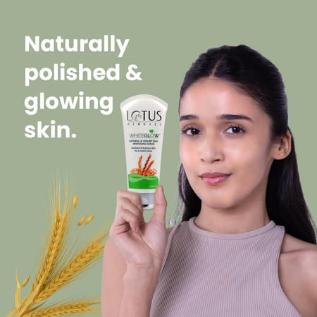 Lotus Herbals Whiteglow Oatmeal & Yogurt Skin Whitening Scrub 150g