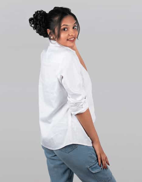 Streak Street Natural Black Messy Bun