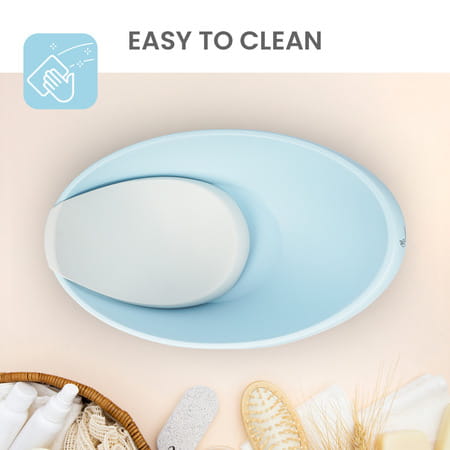 R For Rabbit Happy Pool