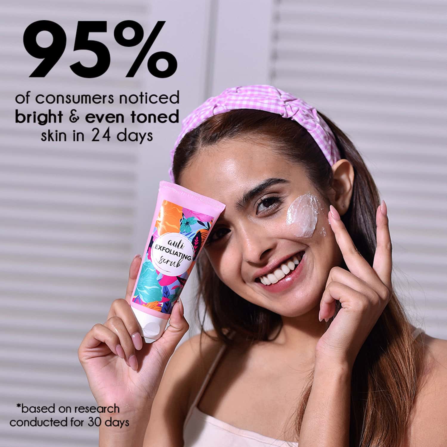 Buy AULI EXFOLIATING SCRUB DEEP CLEANSING SKIN BRIGHTENING EXFOLIATING FORMULA 100GM Online