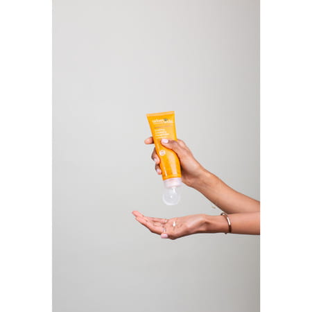 Urban Veda Soothing Sandalwood Exfoliating Facial Polish 125 Ml