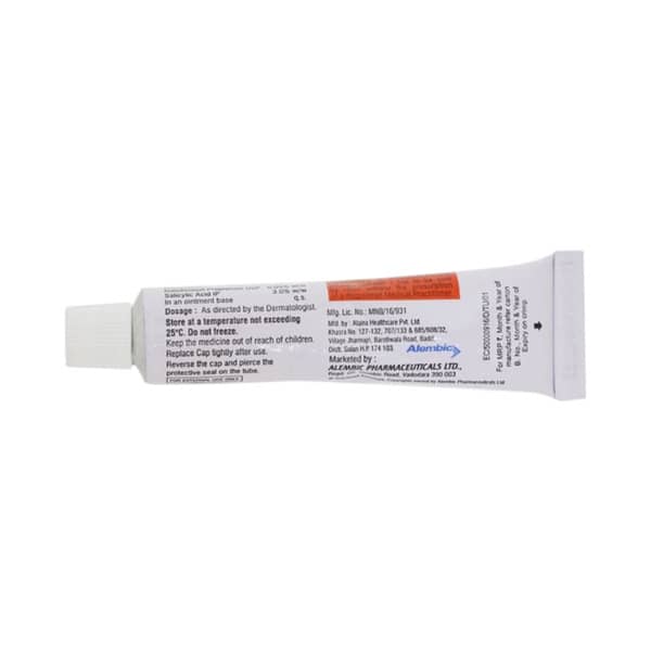 Habiccor 0.05 Mg Ointment 15Gm