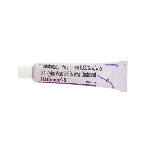 Habiccor 0.05 Mg Ointment 15Gm