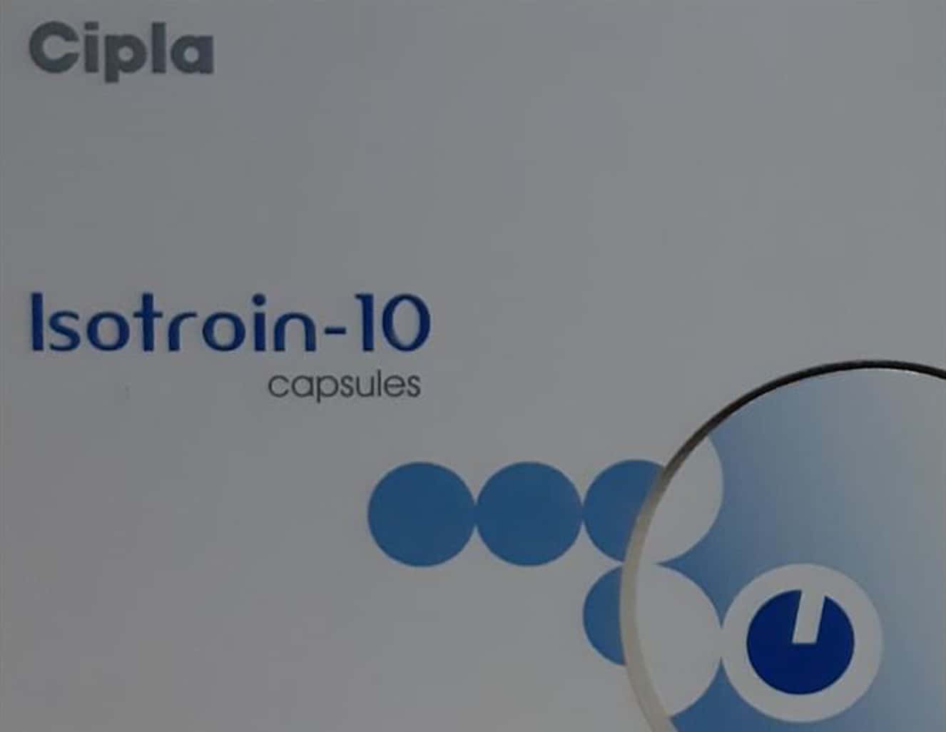 isotroin 10mg capsules